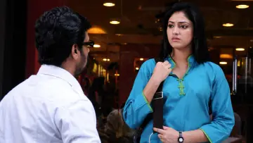 Zasłona do filmu "முரண்" #1163840