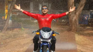 Zasłona do filmu "சில்லுனு ஒரு காதல்" #1146394