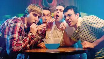 Zasłona do filmu "Seksualni, niebezpieczni" #299623
