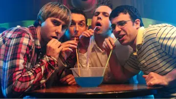 Zasłona do filmu "Seksualni, niebezpieczni" #299624