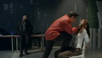 Zasłona do filmu "Kendin Ol" #1163397
