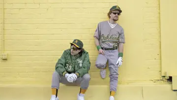 Zasłona do filmu "The Lonely Island Presents: The Unauthorized Bash Brothers Experience" #1071439