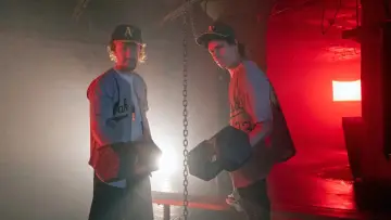 Zasłona do filmu "The Lonely Island Presents: The Unauthorized Bash Brothers Experience" #1071450