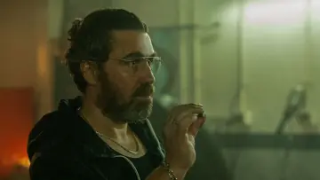 Zasłona do filmu "Skok stulecia 2" #580875