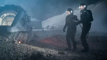 Zasłona do filmu "Rozdzieleni" #564335