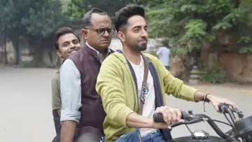 Zasłona do filmu "शुभ मंगल ज़्यादा सावधान" #939648