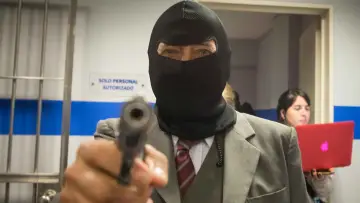 Zasłona do filmu "Napad stulecia" #186111