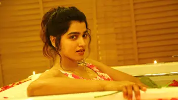 Zasłona do filmu "லாபம்" #477434