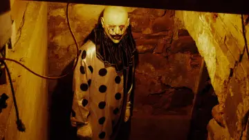 Zasłona do filmu "Hell House LLC III: Lake of Fire" #435624
