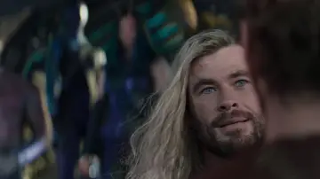 Zasłona do filmu "Thor: Miłość i grom" #1215291