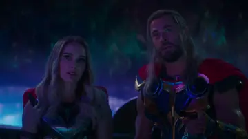 Zasłona do filmu "Thor: Miłość i grom" #1215298