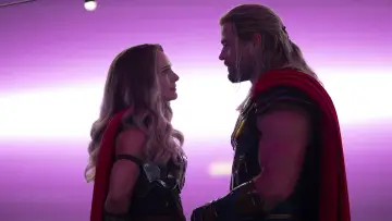 Zasłona do filmu "Thor: Miłość i grom" #312816