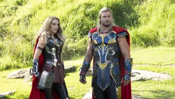 Zasłona do filmu "Thor: Miłość i grom" #769713