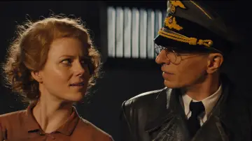 Zasłona do filmu "Agentka" #1783746