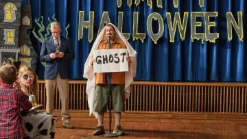 Zasłona do filmu "Hubie Ratuje Halloween" #1806126