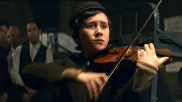 Zasłona do filmu "Pieśń imion" #356428