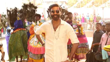 Zasłona do filmu "பட்டாஸ்" #1883350