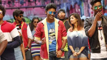 Zasłona do filmu "பட்டாஸ்" #1883354
