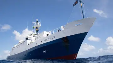 Zasłona do filmu "Expedition Amelia" #1866637