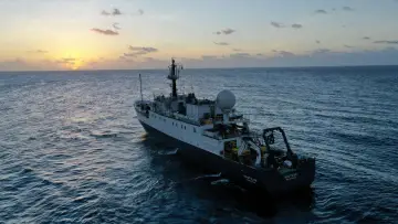 Zasłona do filmu "Expedition Amelia" #1866651