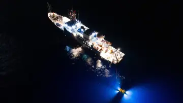 Zasłona do filmu "Expedition Amelia" #1866658