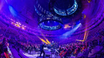 Zasłona do filmu "Metallica and San Francisco Symphony: S&M2" #419573