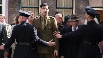 Zasłona do filmu "Ostatnie wielkie dzieło" #414174