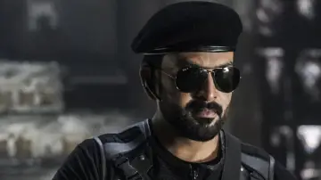 Zasłona do filmu "L2: എമ്പുരാൻ" #648309