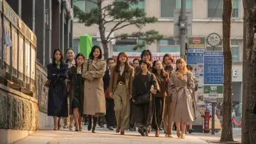 Zasłona do filmu "삼진그룹 영어토익반" #947743