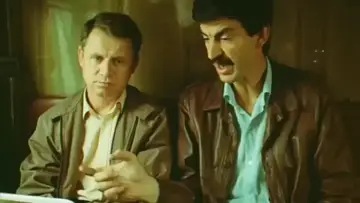 Zasłona do filmu "Дополнительный прибывает на второй путь" #1157689