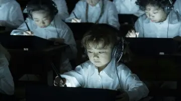 Zasłona do filmu "約束のネバーランド" #474924