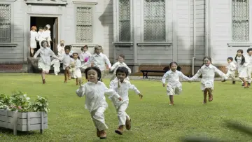 Zasłona do filmu "約束のネバーランド" #474928