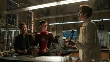 Zasłona do filmu "Spider-Man: Bez drogi do domu" #525378