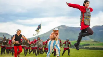 Zasłona do filmu "Asteriks i Obeliks: Imperium Smoka" #324493