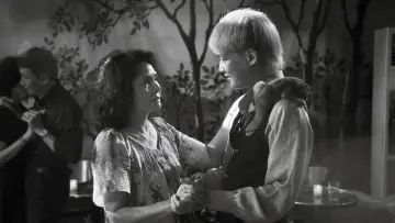 Zasłona do filmu "Cu li không bao giờ khóc" #368585