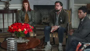 Zasłona do filmu "Nie patrz w górę" #238167