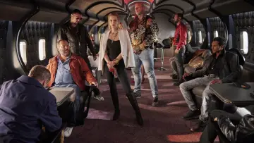 Zasłona do filmu "Maszyna" #377555