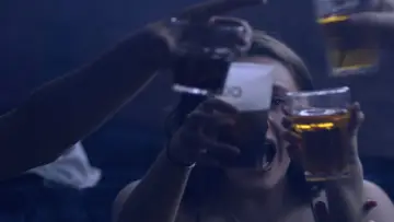Zasłona do filmu "Alkohol" #1273930