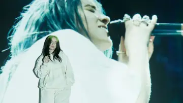Zasłona do filmu "Billie Eilish: Świat lekko zamglony" #349655