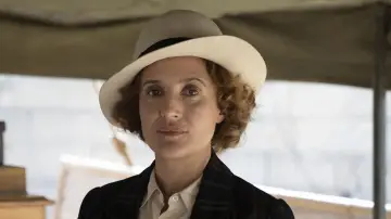 Zasłona do filmu "Agatha i klątwa Isztar" #1297290