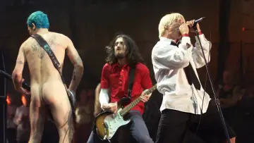 Zasłona do filmu "Red Hot Chili Peppers: Woodstock 