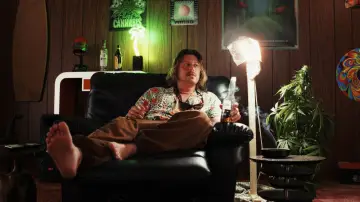 Zasłona do filmu "Glass Onion: Film z serii „Na noże”" #592462