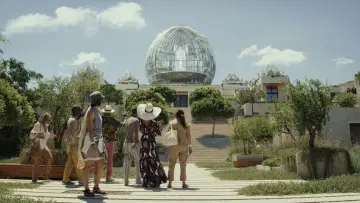 Zasłona do filmu "Glass Onion: Film z serii „Na noże”" #592495