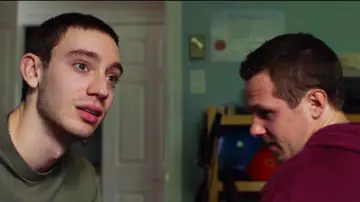 Zasłona do filmu "Pod ziemią" #474014