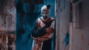 Zasłona do filmu "Terrifier 2:  Masakra w Święta" #1825435