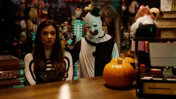 Zasłona do filmu "Terrifier 2:  Masakra w Święta" #263154