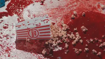 Zasłona do filmu "Terrifier 2:  Masakra w Święta" #657035