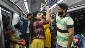 Zasłona do filmu "లవ్ స్టోరీ" #1161344