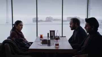 Zasłona do filmu "Wśród wyschniętych traw" #1209382