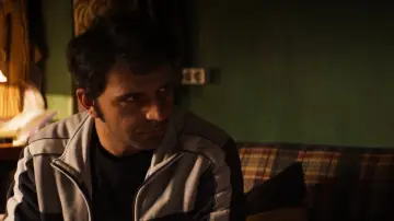 Zasłona do filmu "Wśród wyschniętych traw" #1209383